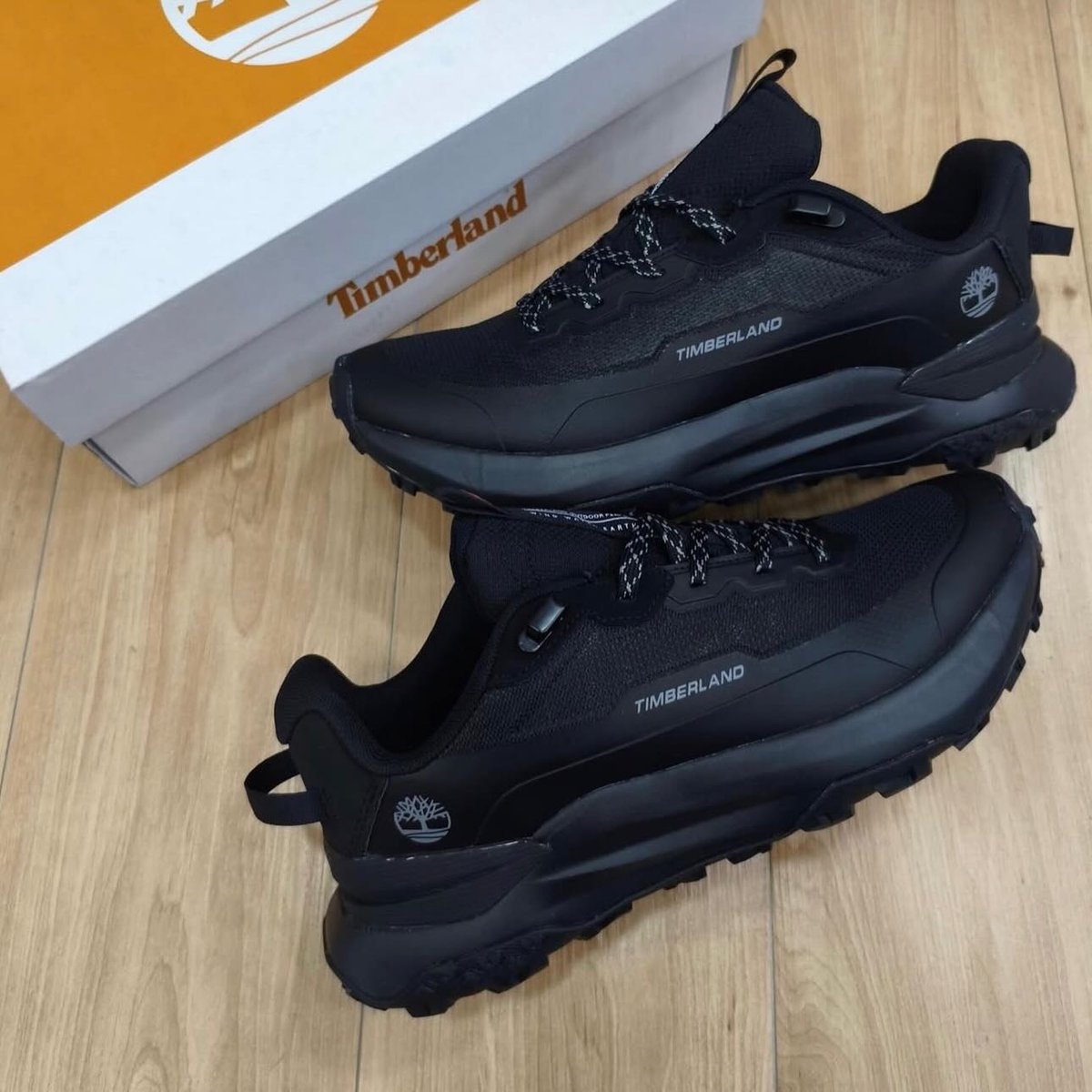 sneakersfandom's tweet photo. https://t.co/Fz9lAdAA5o