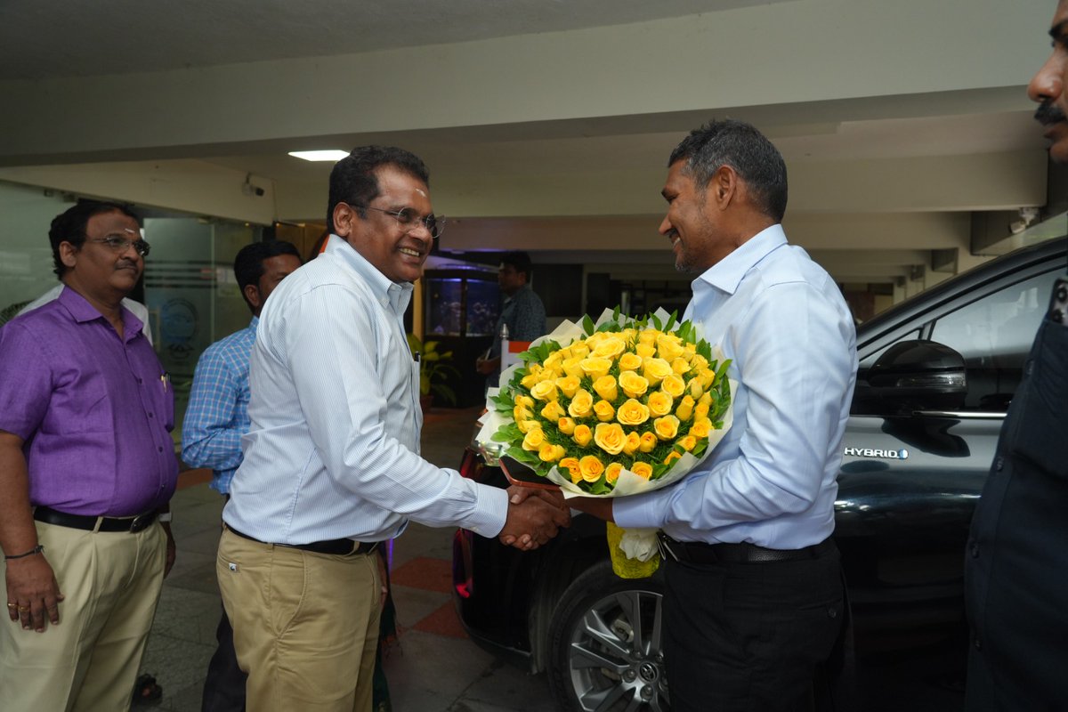 VanniTamizhVCK's tweet photo. இன்று (01.07.26) தமிழ்நாடு ஆதிதிராவிடர் வீட்டு வசதி மற்றும் மேம்பாட்டு கழகத்தின் (தாட்கோ) தலைமை அலுவலகத்தில், தாட்கோ செயல்படுத்தி வரும் பணிகள் மற்றும் புதிய திட்ட பணிகள் குறித்து தாட்கோ மாவட்ட மேலாளர்கள் மற்றும் செயற் பொறியாளர்களுடன் கலந்தாய்வு கூட்டத்தில் பங்குபெற்றோம்.

இக்கூட்டத்தில் ஆதி திராவிடர் மற்றும் பழங்குடியினர் நலத்துறை அரசு செயலாளர் டாக்டர்.என். சுப்பையன், ஆதிதிராவிடர் வீட்டு வசதி மேம்பாட்டு கழக மேலாண்மை இயக்குநர் திரு. க.சு. கந்தசாமி, பழங்குடியினர் நல இயக்குநர் திரு. எஸ். அண்ணாதுரை மற்றும் துறை சார்ந்த அலுவலர்கள் கலந்து கொண்டனர்.

@tahdco