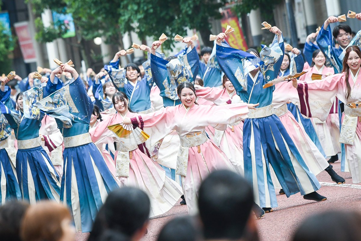 haruyosa23's tweet photo. 第21回 湘南よさこい祭り
早稲田大学よさこいチーム 東京花火 (1/3)
06.07 スターモール

#湘南よさこい #東京花火 https://t.co/DFffnhLKLw