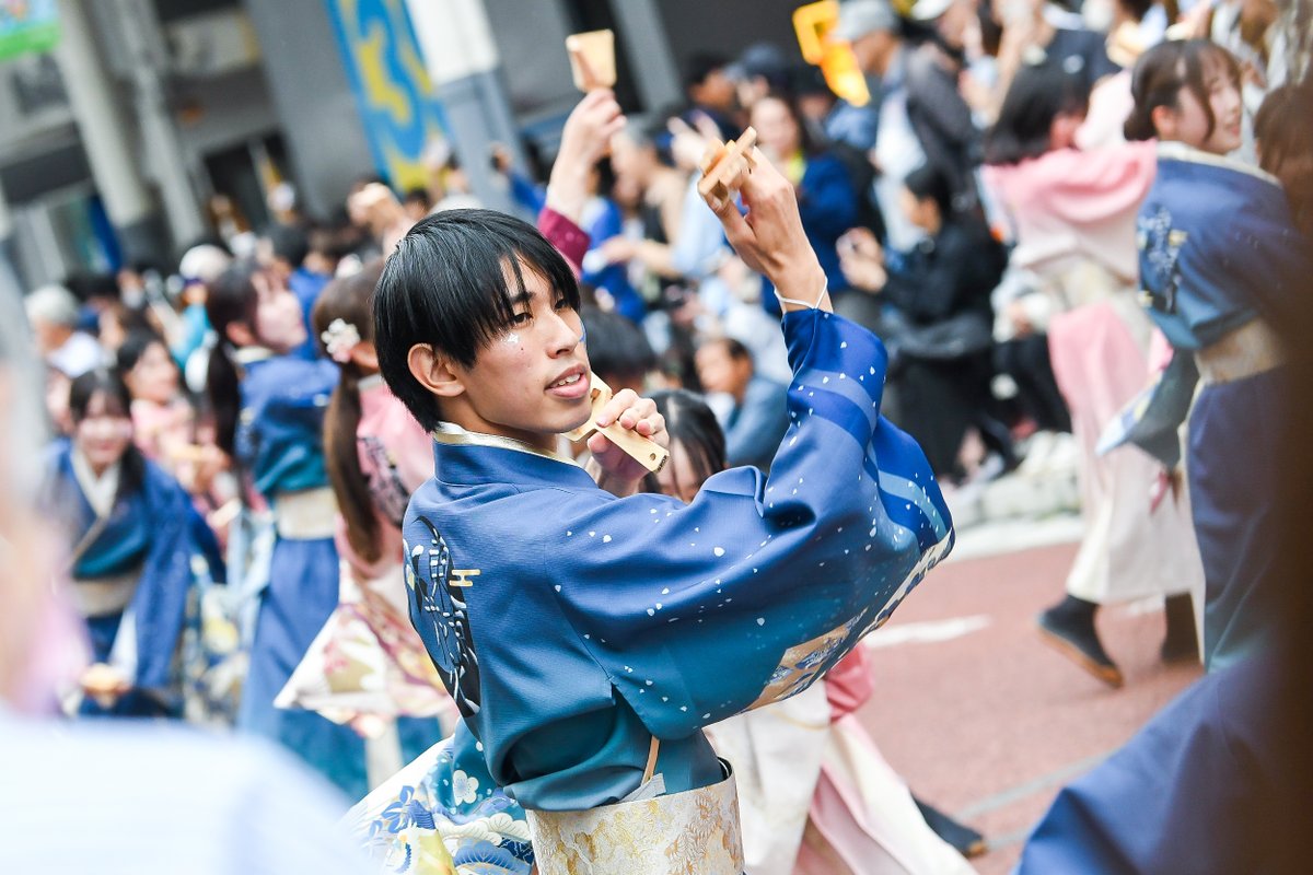 haruyosa23's tweet photo. 第21回 湘南よさこい祭り
早稲田大学よさこいチーム 東京花火 (1/3)
06.07 スターモール

#湘南よさこい #東京花火 https://t.co/DFffnhLKLw