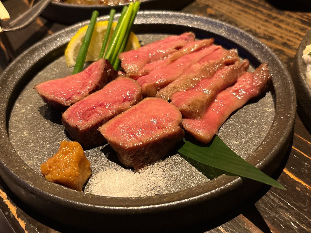 n40_pnc's tweet photo. お腹がすきました https://t.co/Onj8sbRlsm