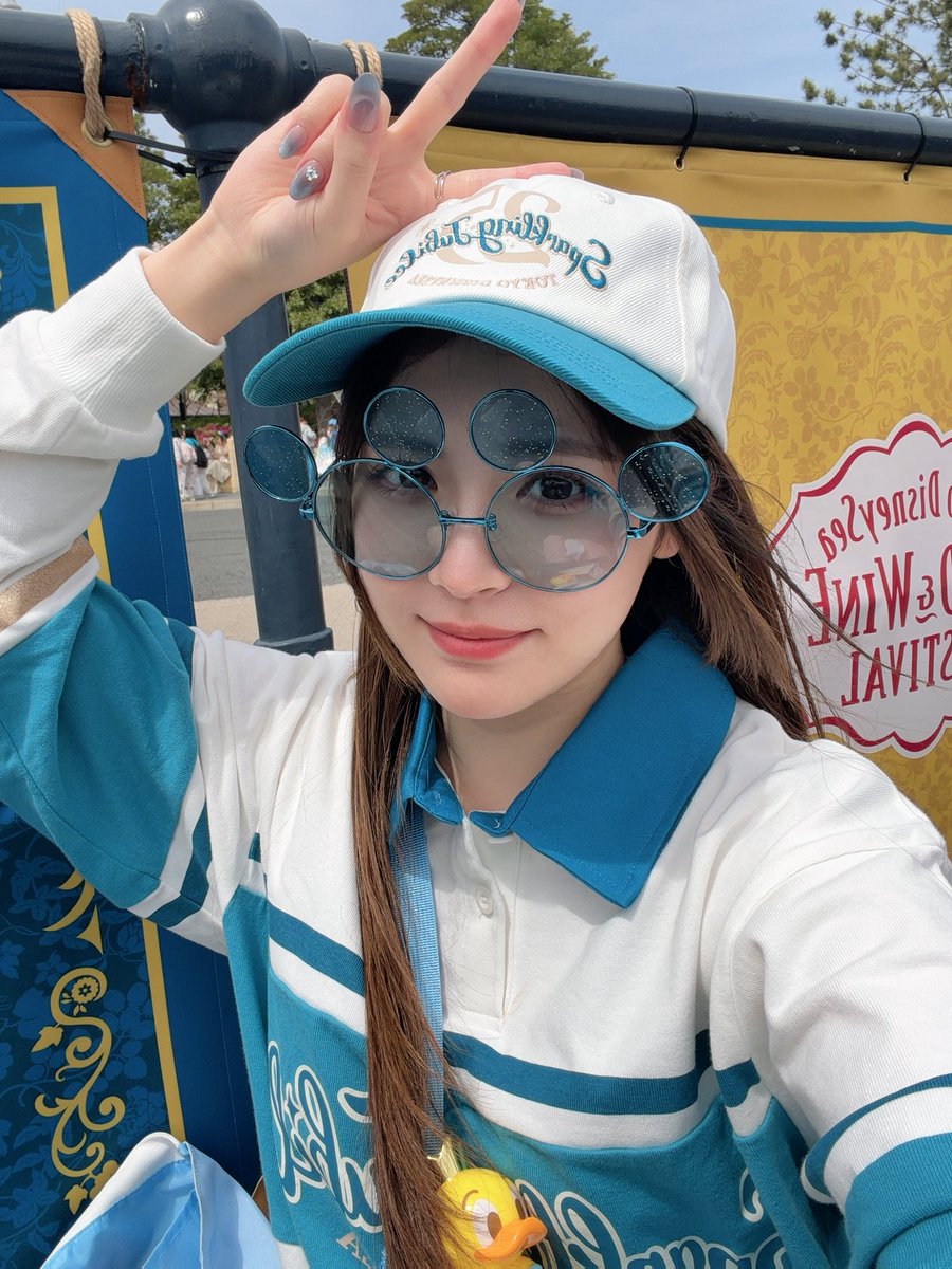 Luna_pikapika_'s tweet photo. 24歳になりました〜(  ֊  ̫ ֊)🌸✨️

いつも応援してくださり、
本当にありがとうございます🥲

新しい一年も感謝の気持ちを忘れず、
健康に気をつけながら精進して参ります！！！ https://t.co/Lq7hRhFanx