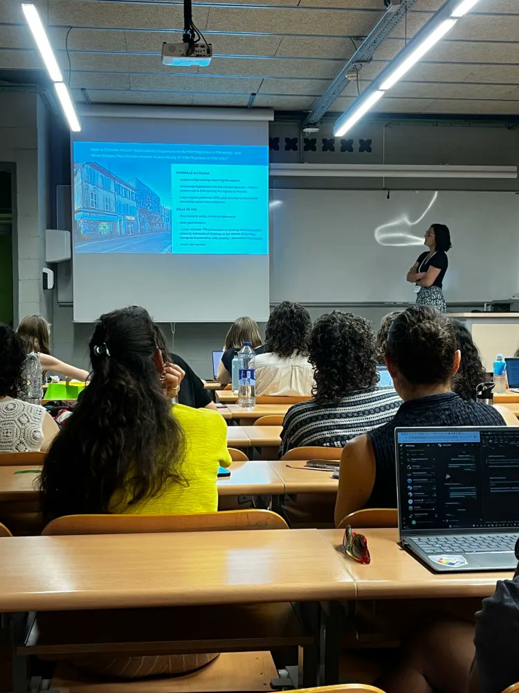 bcnuej's tweet photo. A panel today at @PolEcoNet #POLLEN2026 by our researchers from the #IMBRACE @ERC_Research team: Melissa Arrigoitia + Susana Neves Alves
explained how migration status and race compound climate vulnerability in #cities https://t.co/RKHmw7vRMk