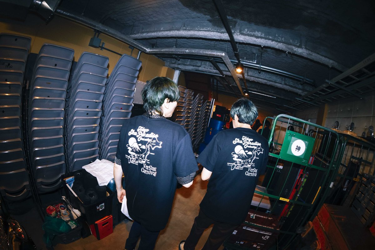 tokyoskaj's tweet photo. 🎪VerSus Carnival🎪
7/1(水)@ NIIGATA LOTS

#加藤隆志🎸 × #山内総一郎🎸

📸 橋本歩
@hashimoto_ayumu
#スカパラ https://t.co/OBrtBEjtL9