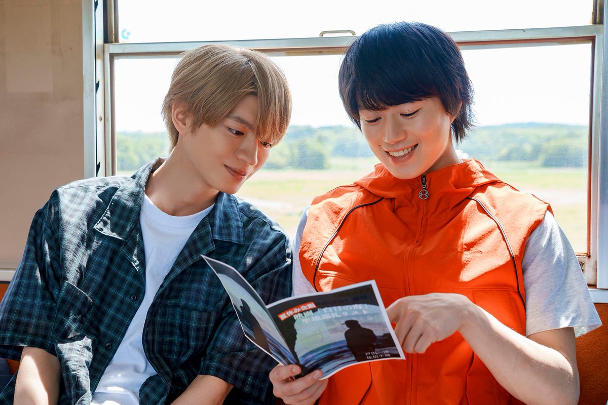 modelpress's tweet photo. ／
奥智哉＆杢代和人（原因は自分にある。）
「君は夏のなか」インタビュー後編
＼

“手こずった”3パターンの中から採用された1話ラスト告白シーンが完成するまで

✍️第1話ネタバレあり／取材こぼれ話も
https://t.co/RwOBEyjxbV

#ドラマ君夏 @tx_doramanext @mokudai_kazuto https://t.co/tiSlxEjfYj