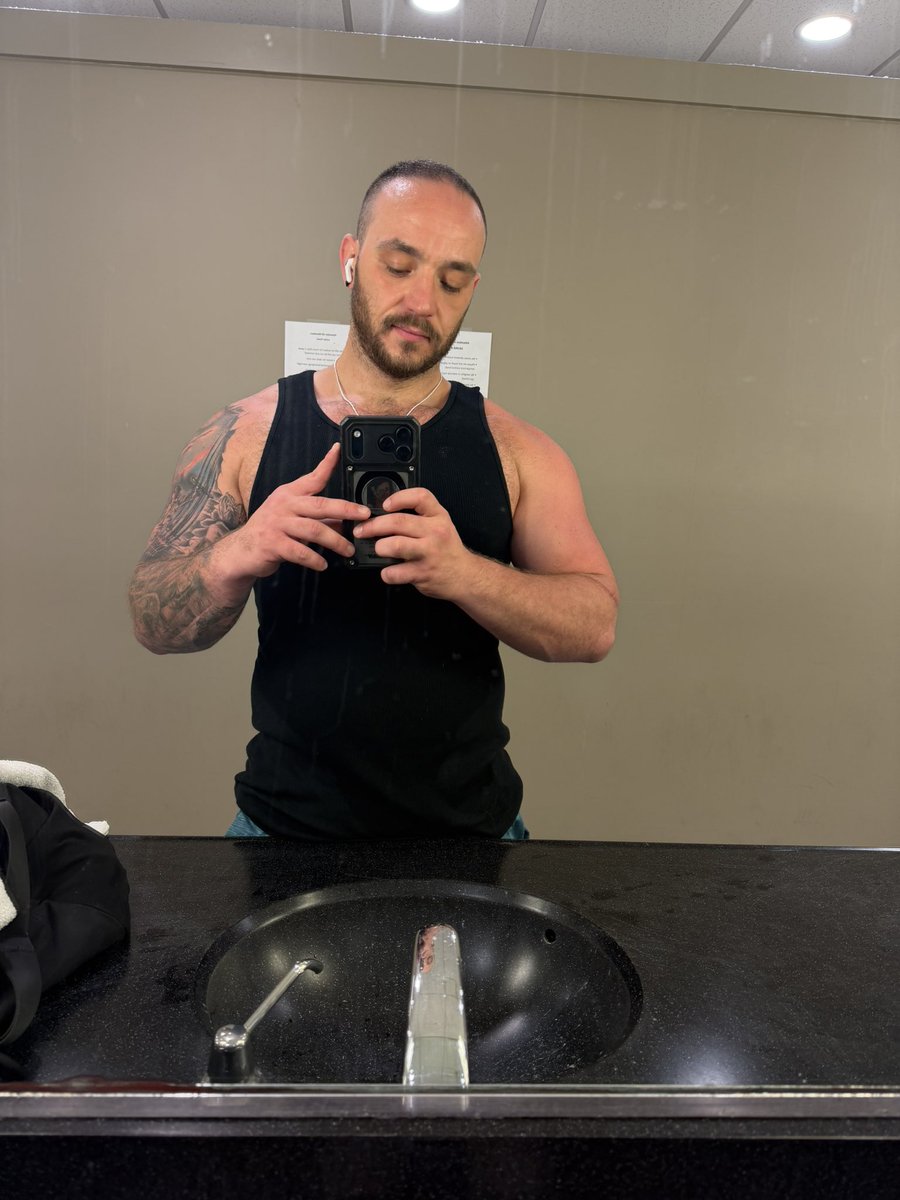 beefyhayden's tweet photo. https://t.co/j5QustDmQx