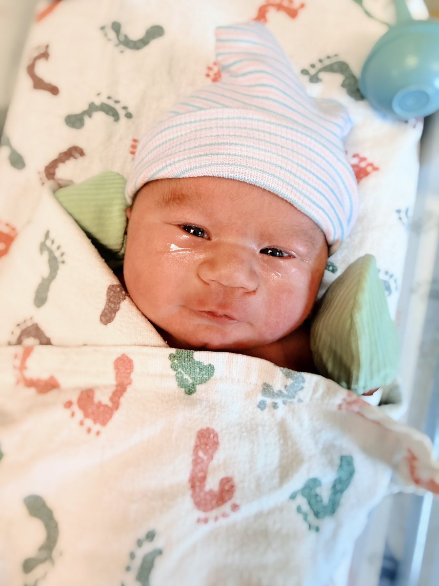 DNVRSaez's tweet photo. This chubby boy was FINALLY born after 68 hours. What a rollercoaster. 

Welcome to the world kiddo! https://t.co/TIesUacPu0