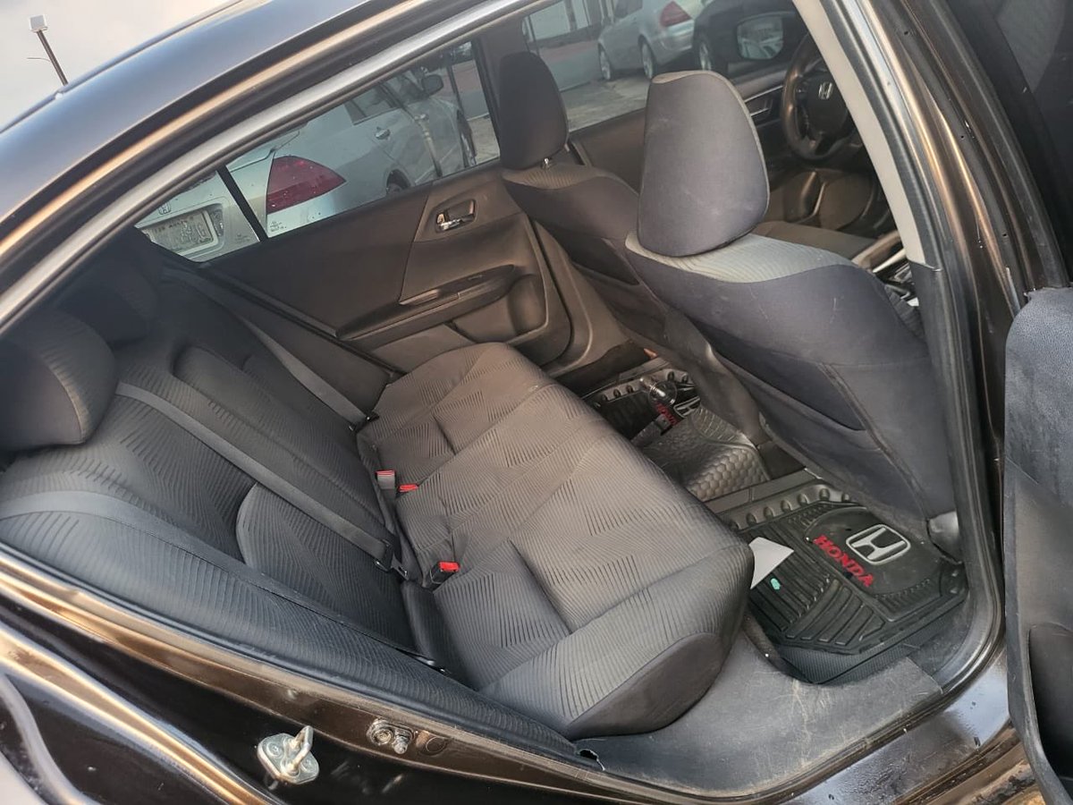 Born_To_Rule365's tweet photo. Vehicle: Honda Accord
• Model Year: 2016
• Condition: Neatly Used / Unregistered (Tokunbo standard)
• Engine: Super sound, 100% untampered engine
• AC: Factory-fitted freezing cold AC 🥶
• Location: Abuja
• Price: 10M https://t.co/QaZu7DC0Se