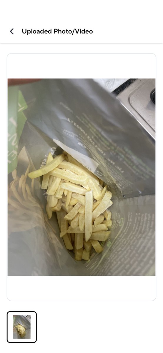 ImVanshika's tweet photo. @zeptocares Order Id - SJUGJNOSB72770 , Received 2 wrong products , the support team was soo helpful that now I do not wish to keep the entire order , Please initiate the return for the full order. Have consumed 3 items so apart from that please initiate the return. https://t.co/nscywqDSKZ