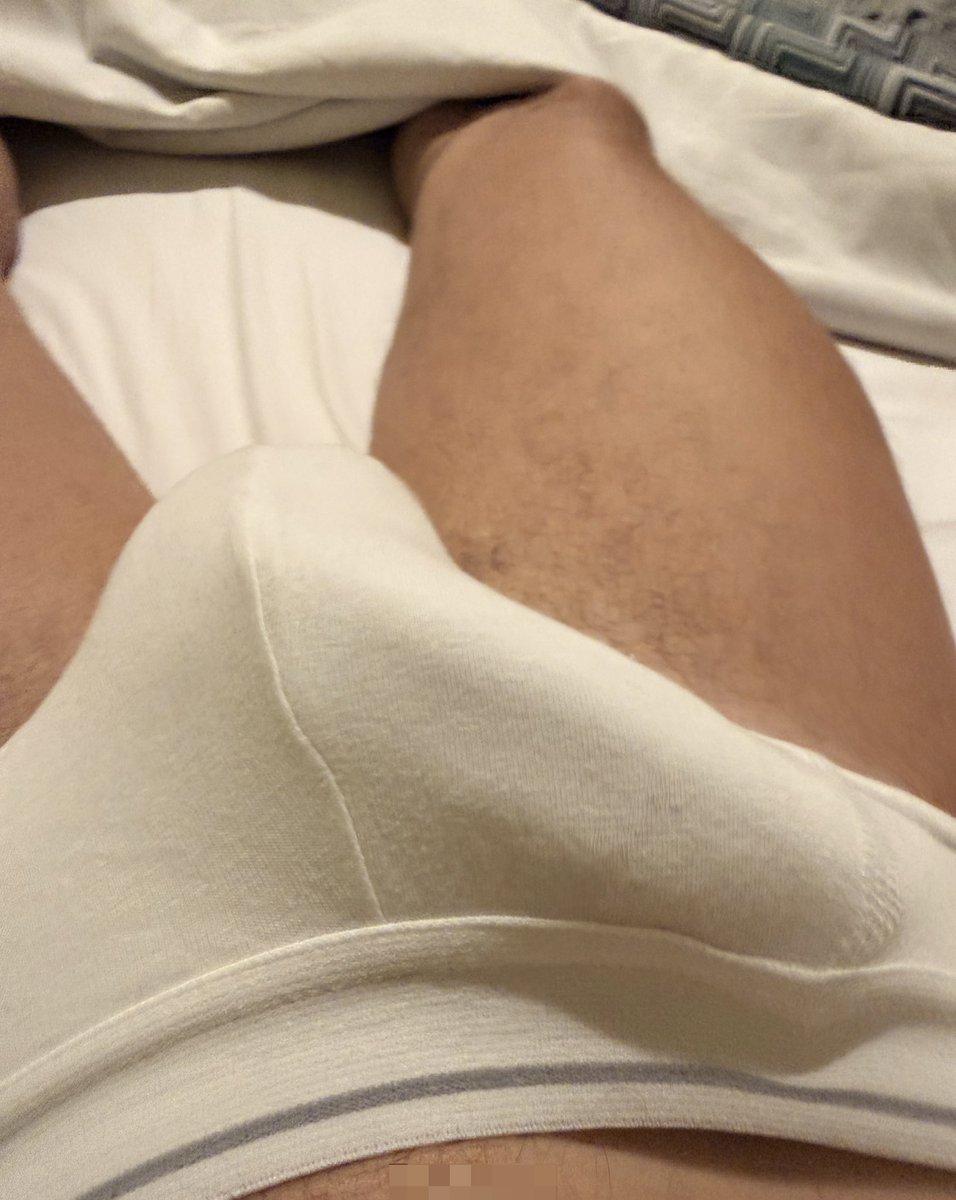 Androforma's tweet photo. Quanto sbatte? Aggiungimi su Instagram https://t.co/1mpTCT8odn https://t.co/qrlPAbnZ1K