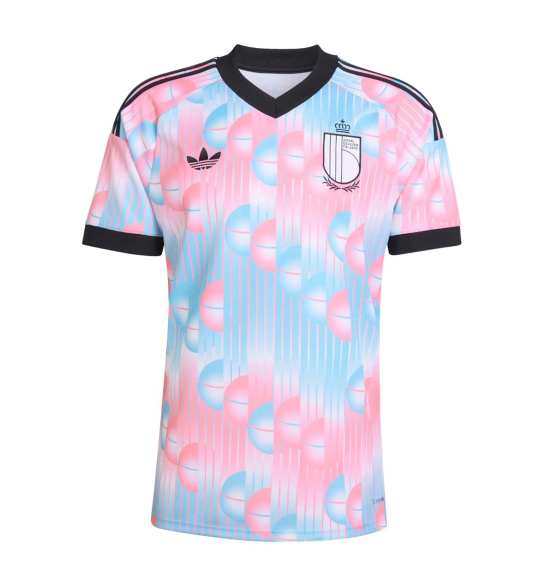 ricohill8's tweet photo. Buscándole sentido a la camiseta suplente de Bélgica del Mundial, resulta que está inspirada en una obra del pintor surrealista René Magritte que está expuesta en el Museo Reina Sofía de Madrid.

La referencia en la de la Eurocopa de 2024 era más fácil de identificar. https://t.co/UOY07Nlfld