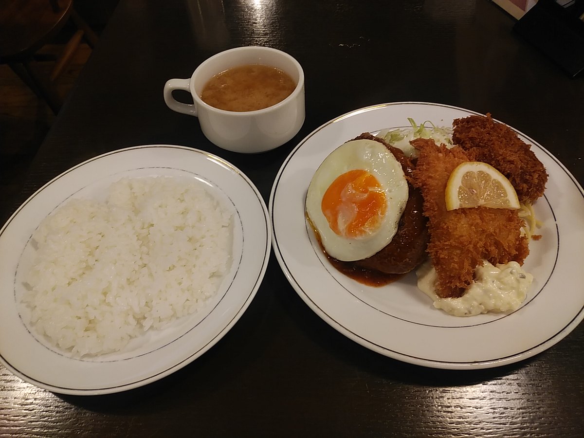 ayako_fox_tw's tweet photo. キッチンジロー

神保町を発祥とするコスパの良い食堂チェーンでしたが、今や九段下の店を残すのみとなりました。そこで系譜に連なる店を紹介します。
学生時代や東京都心でお世話になった人も多いでしょう。
まずは
■キッチンジロー＆ほろよいジロー九段下店
東京都千代田区九段北1-5-5
（1/6） https://t.co/jvY2Mee15Z
