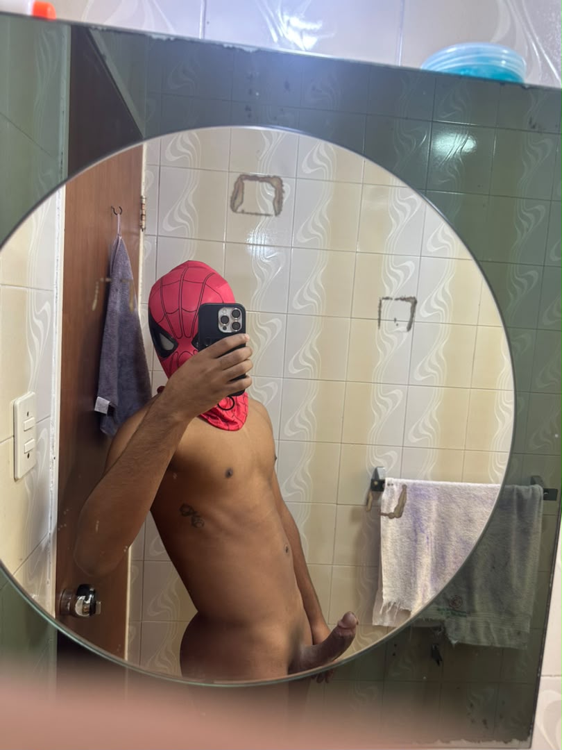 senkucatlv's tweet photo. una mamada o que #nsfwtwt  #fyp #gay https://t.co/6q3sIXMzxA