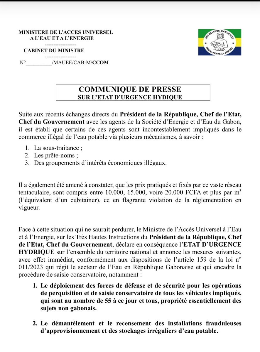 MarcusGoficial's tweet photo. #Gabon La pรฉnurie d'eau que traverse le Gabon appelle une mobilisation de tous. L'accรจs ร l'eau potable est un droit fondamental.
#Gabon #UrgenceHydrique #CriseDeLEau #EauPourTous #DroitALeau #UNWater #SDG6 #WaterForAll #WaterSecurity https://t.co/NntTmCBEK3