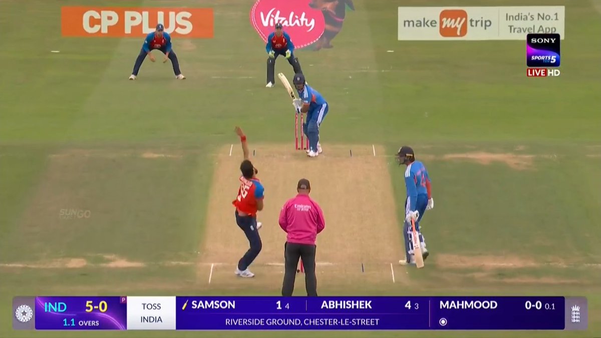 ElamaranFB's tweet photo. Scorecard graphics for #ENGvIND Sony Sports Feed https://t.co/E9tnELAZgW