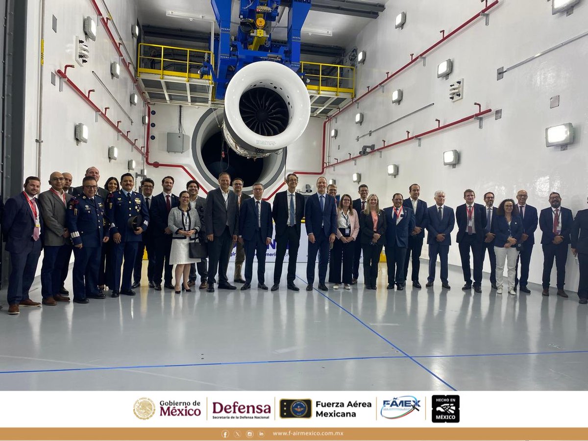 FAMEXTweet's tweet photo. Felicitamos a Safran por su nuevo taller MRO en Querétaro 🇲🇽✈️
Estuvimos presentes en la inauguración de este avance clave para el mantenimiento de motores de última generación en el continente.
#FAMEX #Safran #MRO #Aeroespacial #Querétaro #Innovación #HechoEnMéxico https://t.co/TEWlRzMWZ9