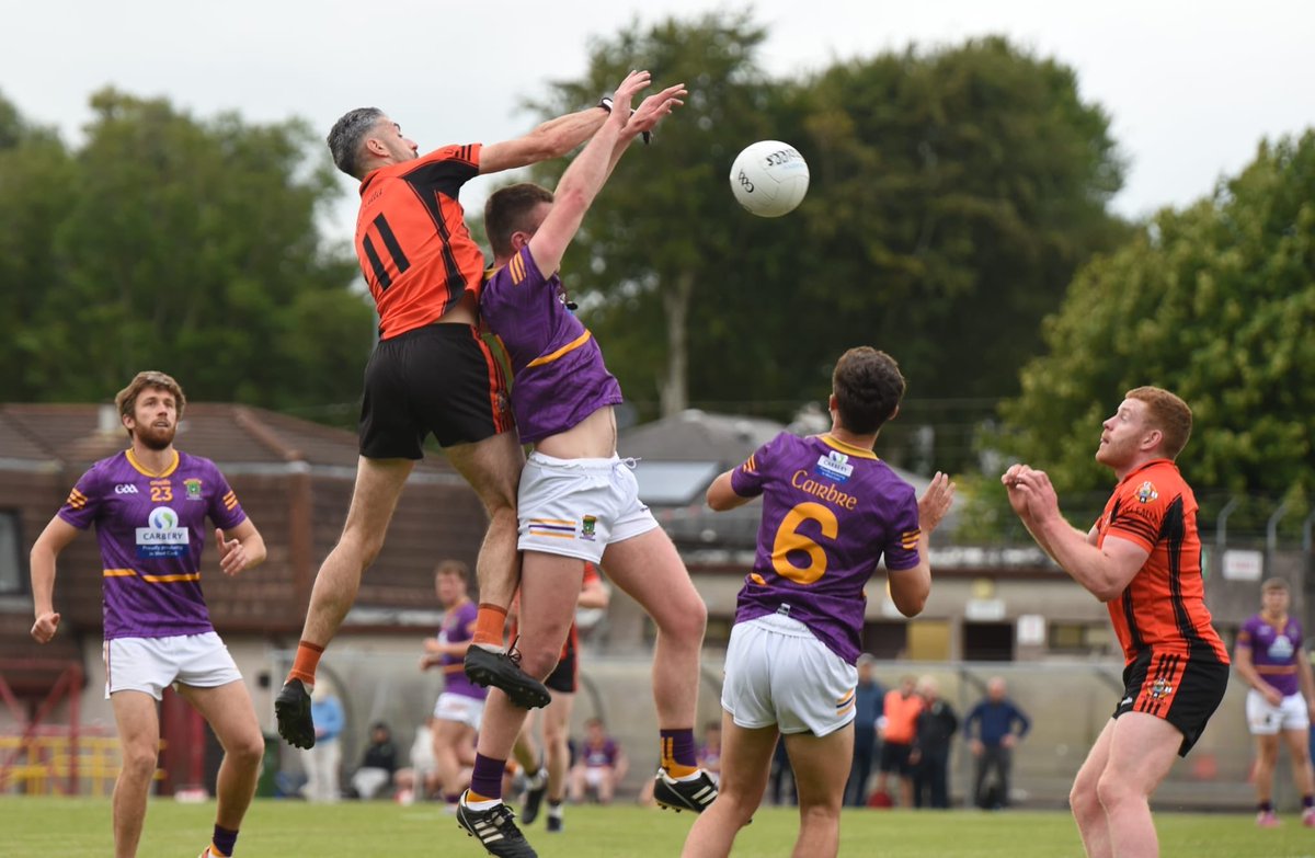 DuhallowGAA's tweet photo. Action From Yesterday Evening’s Divisions/Colleges SFC Semi-Final Where A Tremendous @DuhallowGAA Comeback Fell Just Short to @carberygaa on a 3-18 to 1-23 Scoreline . https://t.co/Ldkw3ZUUD8