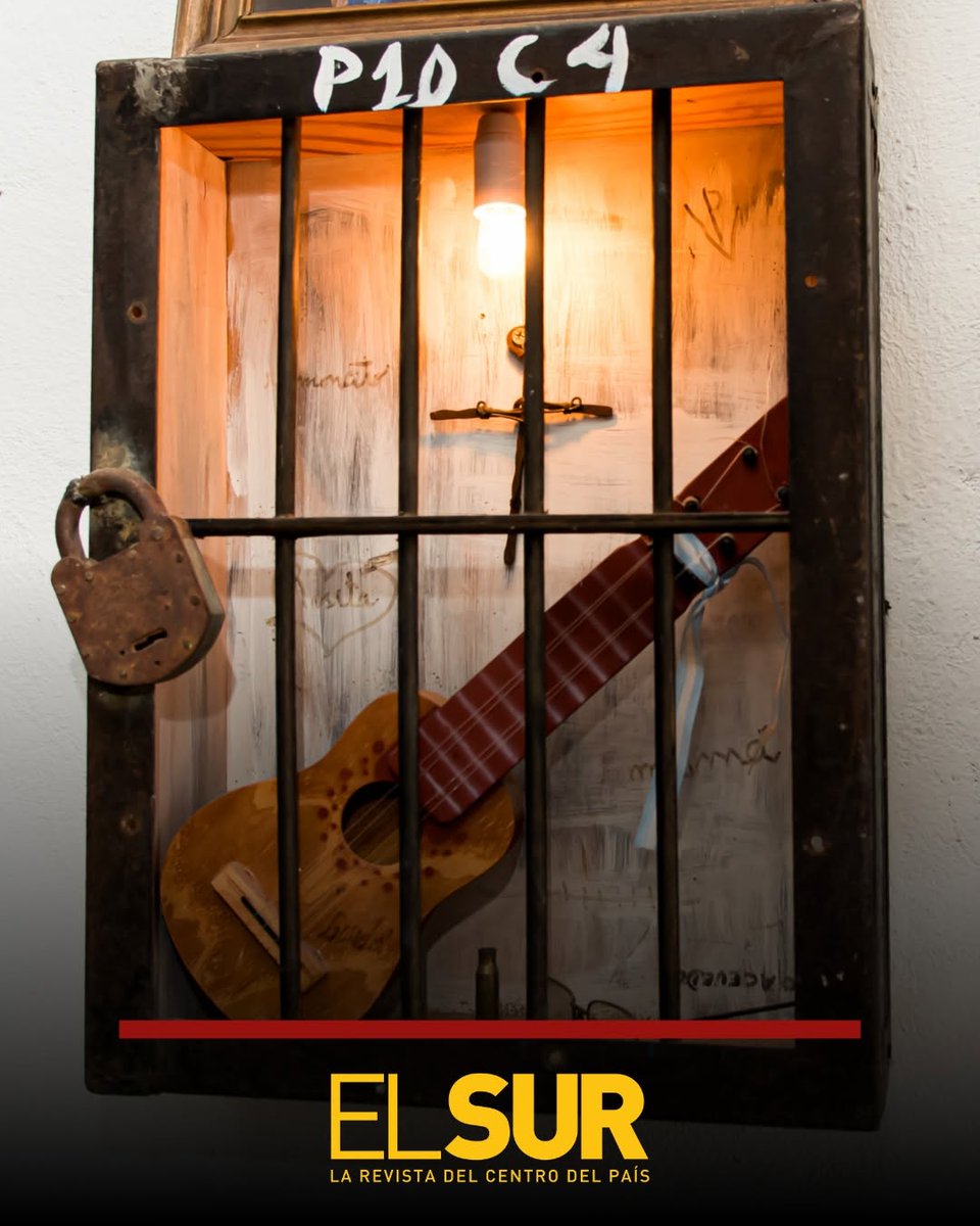 ElSurrevista's tweet photo. Entre anécdotas de inspectores armados, empanadas para perros campeones y el crecimiento de artistas fundamentales, Tito Acevedo reconstruye la memoria de un boliche que, más que una efeméride, fue un modo de amucharse contra el espanto. https://t.co/fefy3w19LS