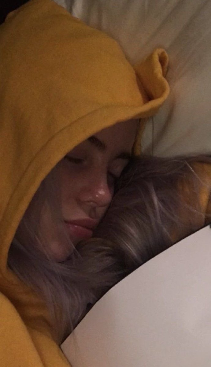 billiesferrari's tweet photo. sleepillie𐙚 ᶻ 𝗓 𐰁 .ᐟ https://t.co/mklimNj7fK