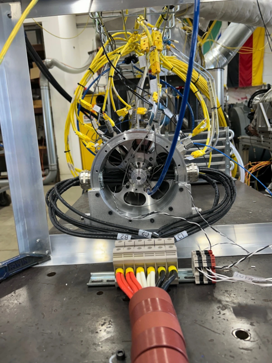 WECNuclear's tweet photo. We are one step closer to turning heat into reliable electricity! We are excited to further demonstrate our eVinci™ microreactor heat pipe technology in action with our latest Closed Brayton Cycle (CBC) test bed that will generate real operating data.

A closed Brayton cycle works like a jet engine in a sealed loop: a working gas is compressed, heated in a heat exchanger, expanded through a turbine to produce shaft power, then cooled and recirculated. In this heat-pipe-coupled system, 30 passive heat pipes transfer thermal energy from the heat source to the Brayton-cycle heat exchanger without pumps or other moving parts.

With fabrication of this system complete, testing is underway – marking an important step forward for eVinci microcreactor heat pipe technology.