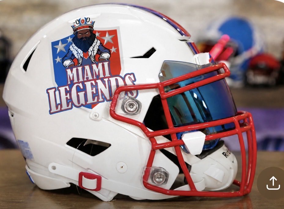 MiamiLegends26's tweet photo. Coaches I still have availability on my roster. QB,OL,DL. Get at my coaches!!!!!!!!! https://t.co/191zsf0E6R