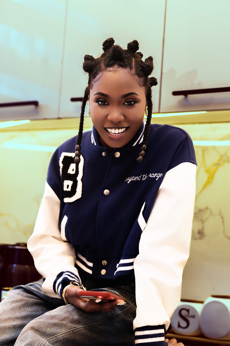 onlyoranda's tweet photo. The smile says it all. ❤️
If it's real, don't hide it... Post Me. 📸✨
Listen & Share:https://t.co/eUPUeCdFBE
🎶 POST ME 🤭 Out Now.
📸@iamsaintshots
#PostMe #Oranda #NewMusic https://t.co/DyK6C9P3EJ