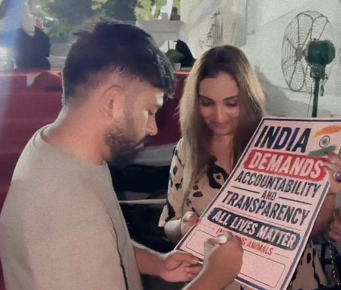 SnooopSnoopy's tweet photo. Thank you for standing with the animals
@abhijeet_dipke 

India deserves accountability, transparency, and compassion for every life.  All lives matter. Including animals. ❤️

@CJP_for_India @sahilbhambri90 @DrAshleySuri 

#SaveIndianDogs #AllLivesMatter #CJP #JantarMantar https://t.co/4QjfFh2Kdo