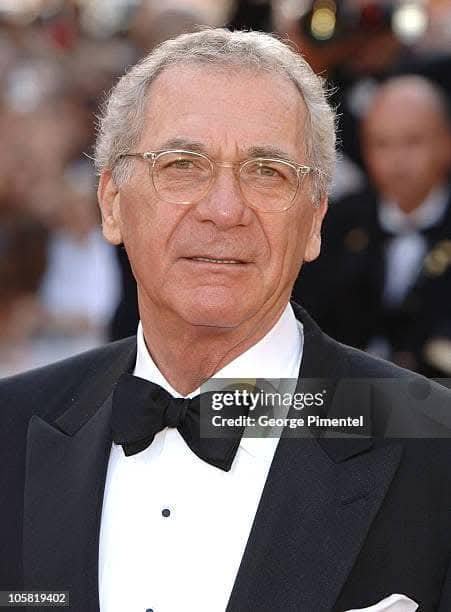 barbaravitali2's tweet photo. Remembering #SidneyPollack July 1,1934_May 26,2008 (Age 73) #Sabrina #TheFirm #Tootsie #Havana Director https://t.co/pCzdueCidN
