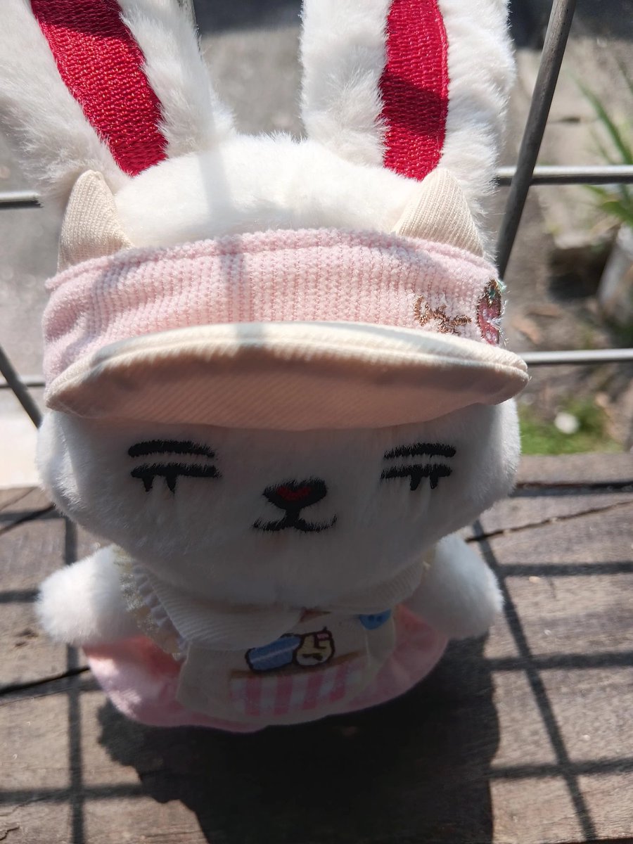 coupscherry_13's tweet photo. @_SEUNGCHERRY_ Let's be friend >< https://t.co/MPKVrLah4Z