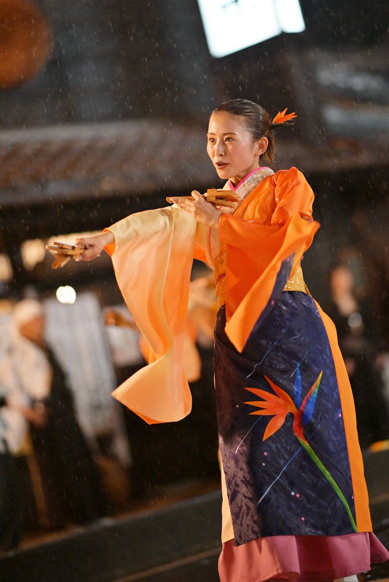HyperOffroader's tweet photo. みやのかわナイトバザールより
氣響さん
もう夜の雨の演舞最高でした🪽
楽し過ぎた一日😊
#みやのかわナイトバザール
#氣響
#彩翼 https://t.co/90t6dp7ejk