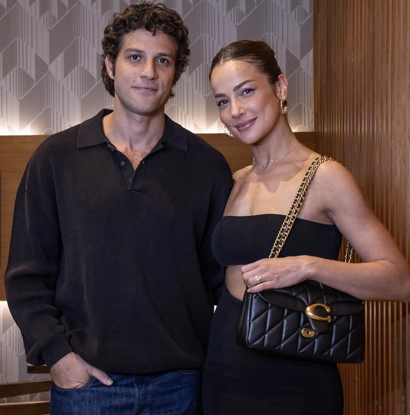 centralQAC's tweet photo. 🚨 Pedro e Bruna estarão casados após a passagem de 6 anos em #QuemAmaCuida https://t.co/fU10Eq8CiZ