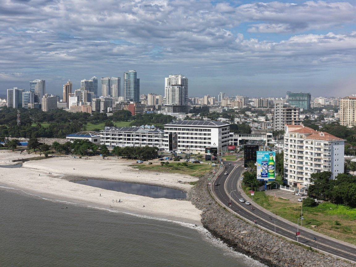MwendaKev's tweet photo. Dar cleaned up, and it's looking quite good for a city that was almost at the same level with Mombasa two decades ago. While Mombasa has retained its laid-back, classic coastal charm, Dar has established itself as a massive commercial powerhouse, one of East Africa's most prominent cities.
