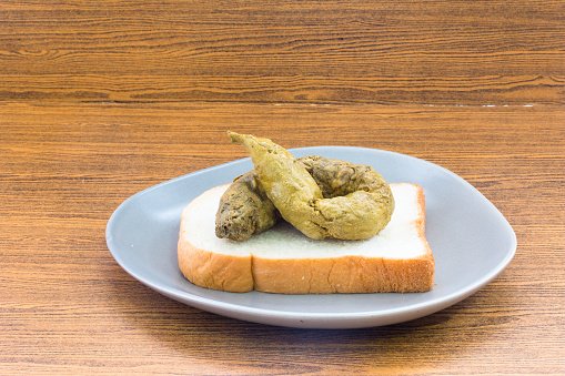 Rey8J's tweet photo. @RAMIROMARRA Un desayuno para los argenchicos 
De nada amigos. https://t.co/nxAUe1YsaP