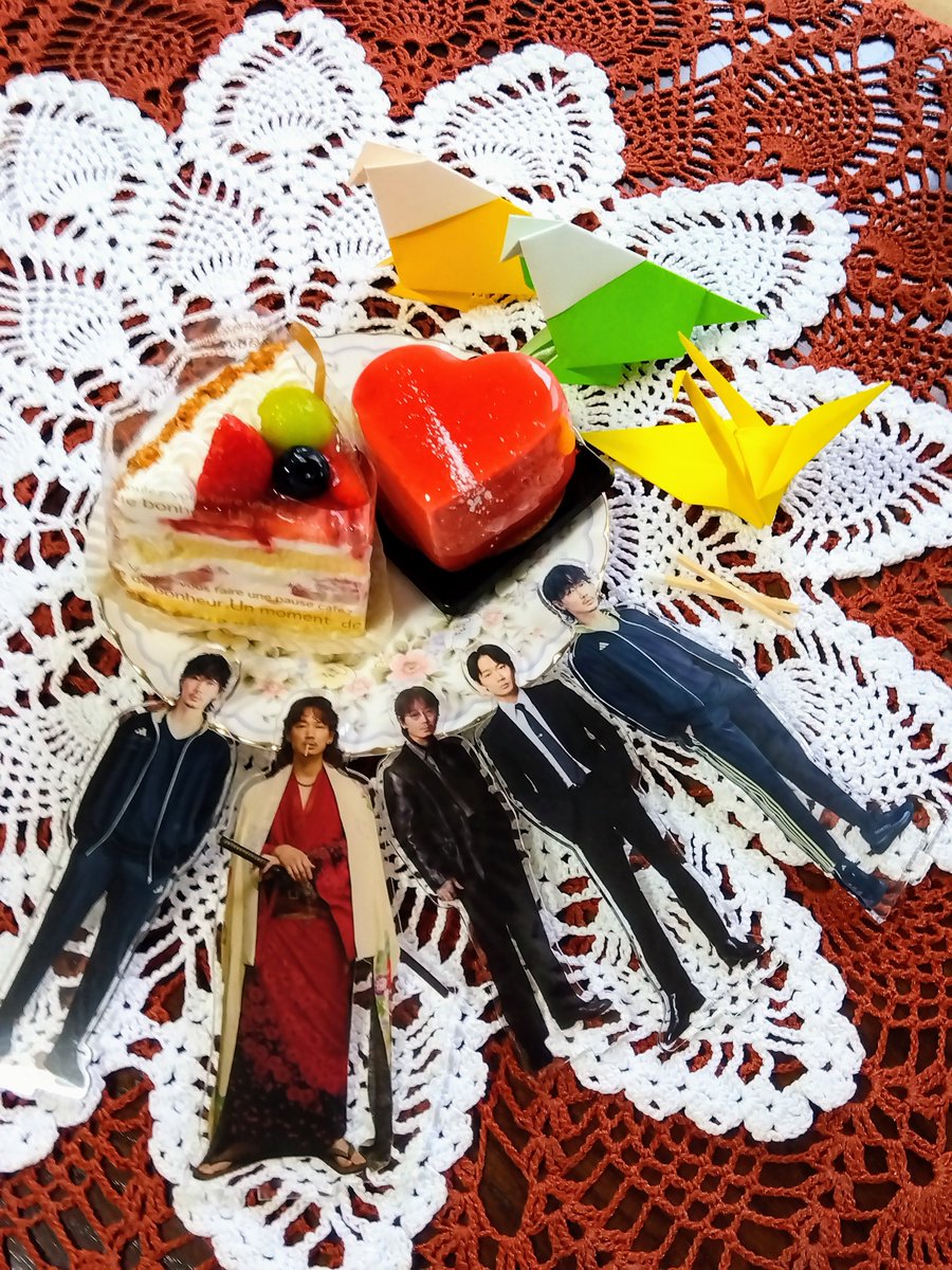 mohu0307's tweet photo. ㊗️綾野剛ファーストカット記念日❤️‍🔥
役者23周年おめでとうございます🎉🍓🎂 https://t.co/IfVyin4gji