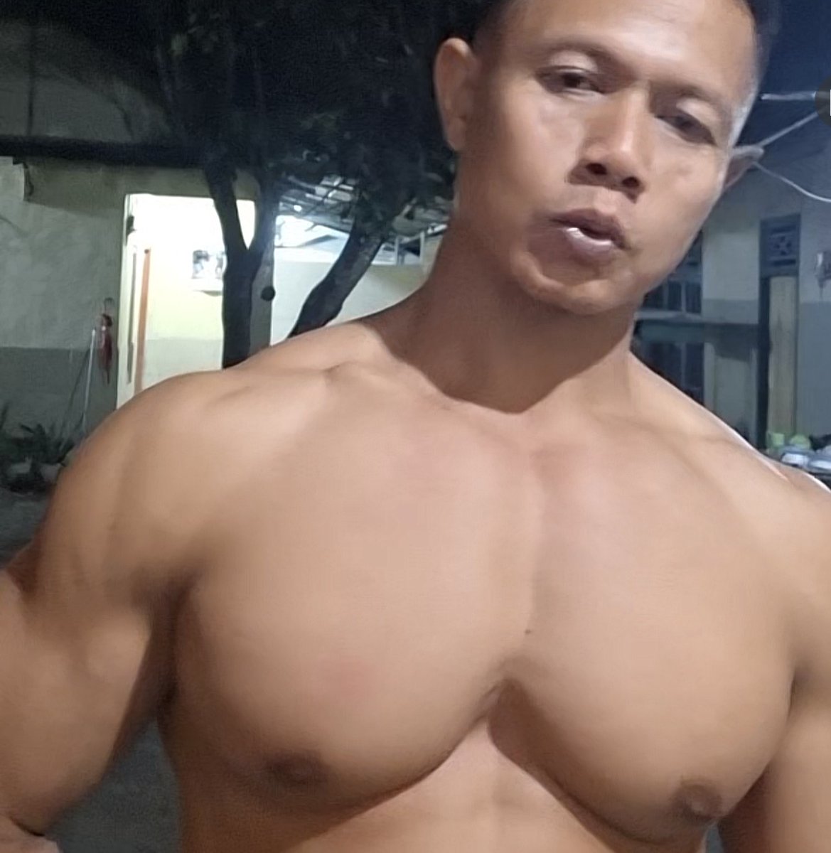xoxoman69's tweet photo. Mantap siap di bo asli lombok https://t.co/MdknqdGNYt