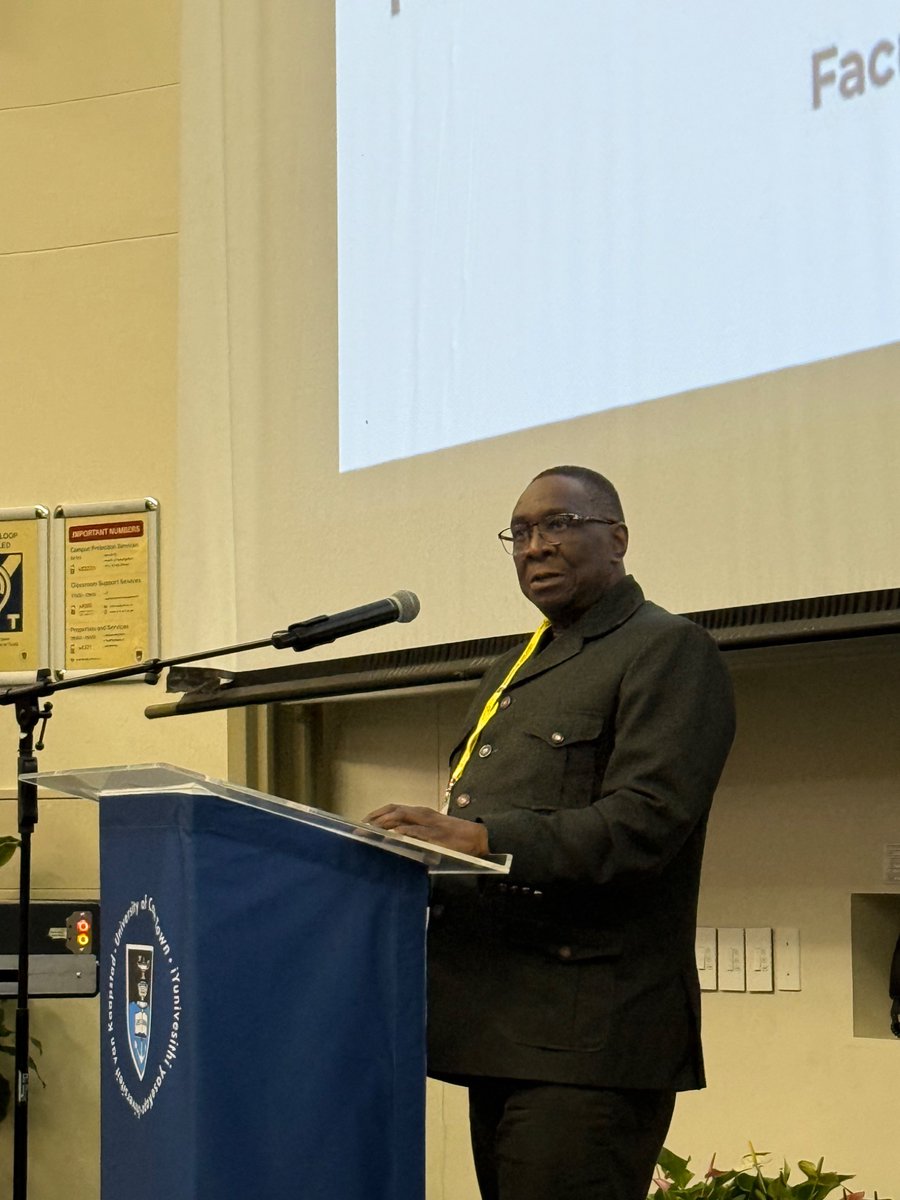 PublicLawConf's tweet photo. The Deputy Chief Justice offered reflections on court funding, institutional independence and accountability of the judiciary, as well as the importance of engagement between the academy and judiciary https://t.co/ndb7bv5pzU