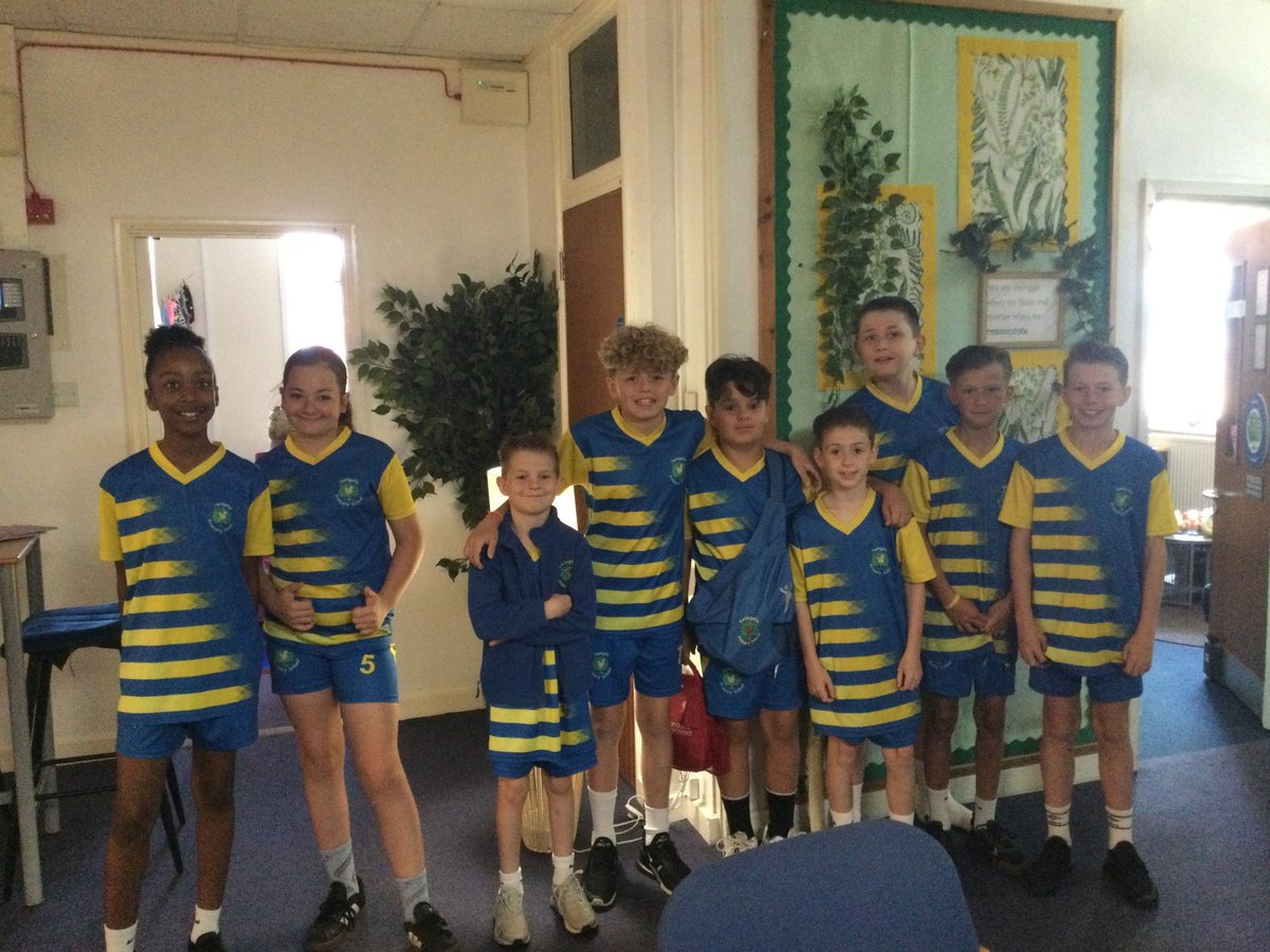 SwingatePE's tweet photo. Well done to the following team who were chosen to represent the school at the cricket MYG. @SwingatePrimary https://t.co/tHNul1FNfQ