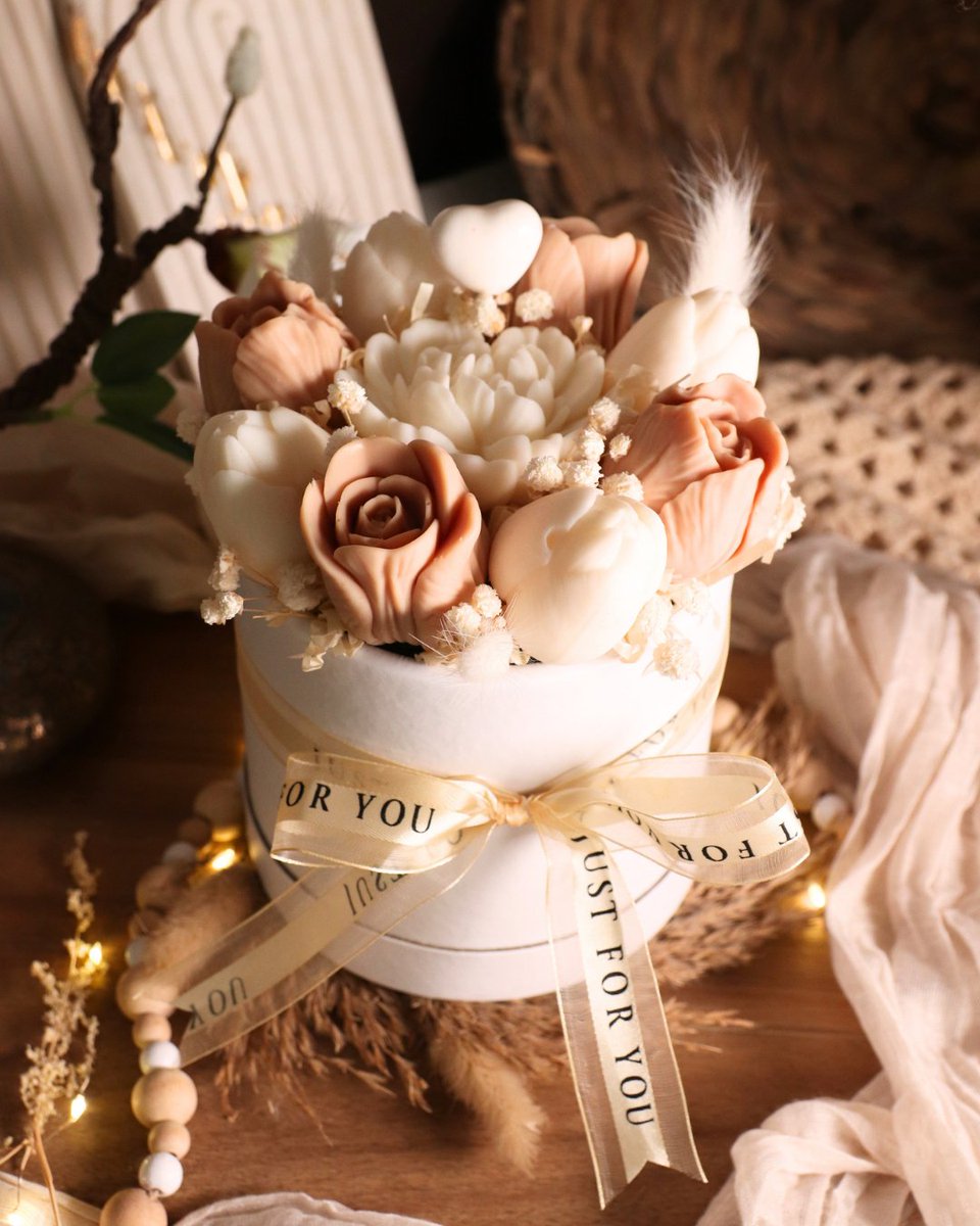 Forgeloup's tweet photo. 🌷 Collection Florale 🌷
Des bouquets à offrir, qui feront toujours leur effet.
Intemporels, ils conviennent pour toutes les occasions!
Pourquoi s'en priver 🤩

Rdv en boutique chez Popriviera ou sur notre site internet https://t.co/TrKVEz80J6 https://t.co/zDLFEEj9np