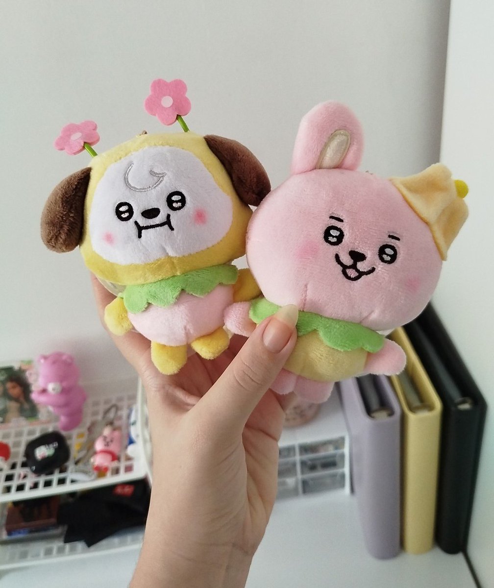 jeonscollect's tweet photo. EU TENHO OS JIKOOK FADINHA https://t.co/WM2Jhof7zV