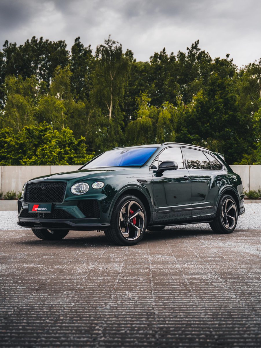RPMvisualss's tweet photo. Bentley Bentayga S/Cumbrian Green https://t.co/Jkz0i58IBI