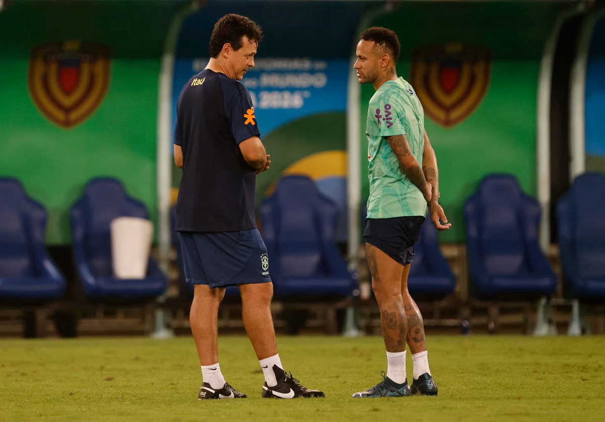TeamNey10's tweet photo. فيرناندو دينيز "مدرب البرازيل السابق" عن نيمار :

- أعتقد أن نيمار موهبة يجب أن نحقق أقصى استفادة منها، من الصعب الحصول على واحد آخر، أن يولد نيمار آخر كلاعب خارق للطبيعة. https://t.co/yaej8RKlUe