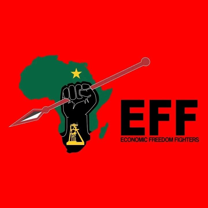 LeeNdoee's tweet photo. I am Voting EFF ya Julius ❤️🖤💚.
Come 4 November https://t.co/wrp3QasrcW