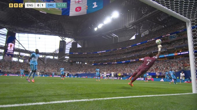 FCBJenil's tweet photo. They named him Lionel Mpasi for a reason.
he is legitimately the Lionel Messi of goalkeepers tonight.
#FIFAWorldCup #ENGCOD #Mpasi #MessiOfGKs #ChokeJob https://t.co/srFVI82WPp