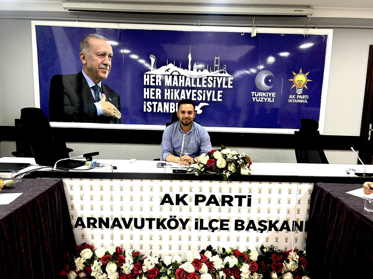 akgncarnavutkoy's tweet photo. İlçe Gençlik Kolları Başkanımız @mAlicanky ile haftalık yönetim kurulu toplantımızı tamamladık. https://t.co/JEjerJqC6Y