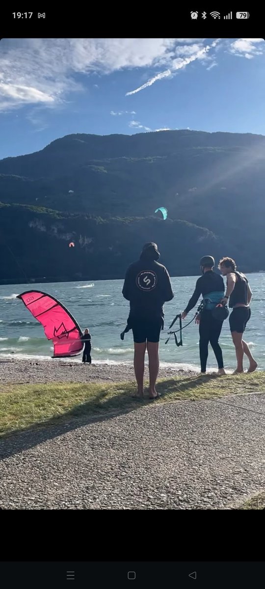 Pinuccias46's tweet photo. @rondine83188 Non temere era lui eccome e ringrazia Camiboard che finalmente l ha sputttanata https://t.co/ljRBrIEz0m
