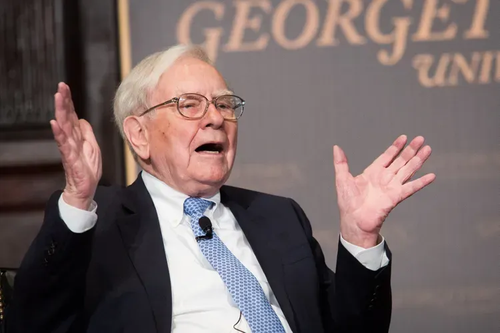 AFGPlanning's tweet photo. Warren Buffett’s 90/10 rule urges everyday investors to keep 90% of their money in a low-cost S&amp;P 500 index fund and the remaining 10% in short-term government bonds. https://t.co/SxNOAKj7Pl https://t.co/PYsWRzy0O3