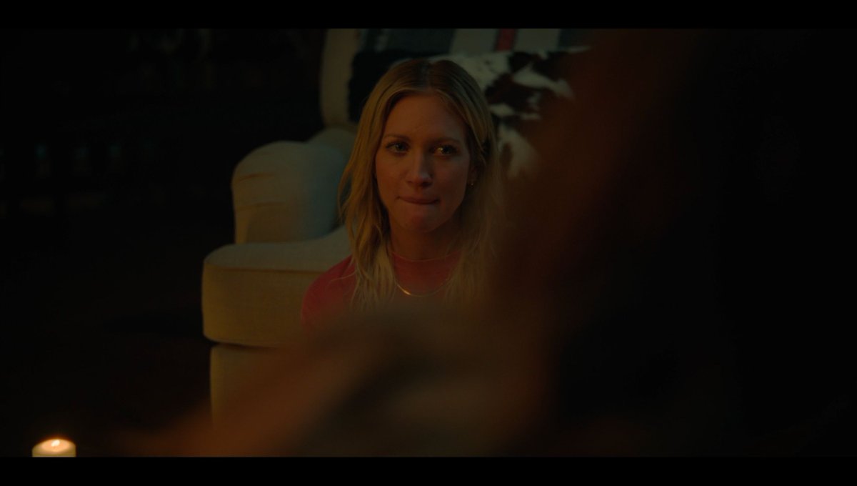 thwframes's tweet photo. The Hunting Wives - Season 01 Episode 03: Frame 2201 of 2658 https://t.co/GWqPpsivRk