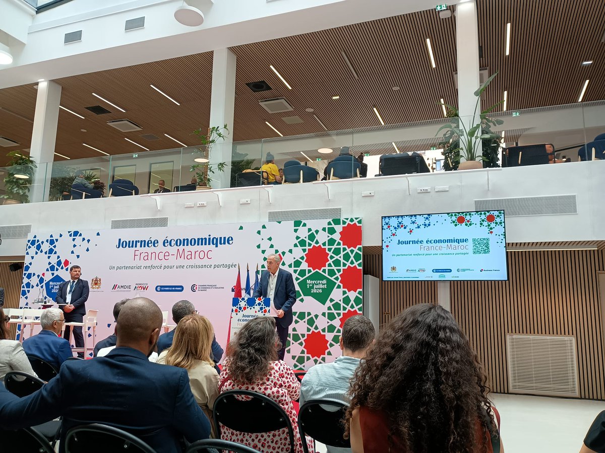 cpccaf's tweet photo. La CPCCAF présente à la Journée économique #France #Maroc @CCI_Paris_IdF aux côtés de CCIS Fès-Meknès, représentée par Hamza Benabdallah &amp; Younes Jallab. + de 300 participants ont échangé autour de 4 tables rondes stratégiques pour renforcer les partenariats économiques. https://t.co/Q4OBPUayjF