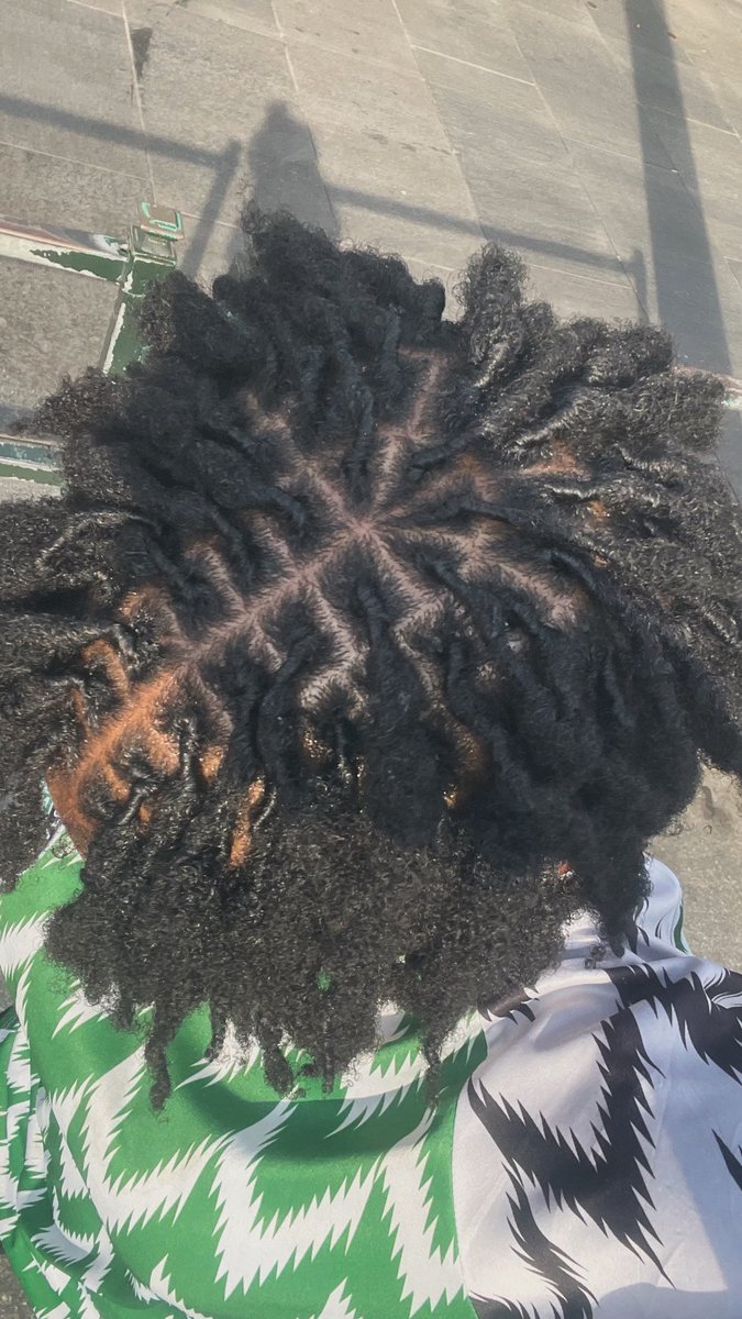 5kpecu's tweet photo. Damn retwist ateee #locs #viral #dreadhead https://t.co/Vsuq94w4kM