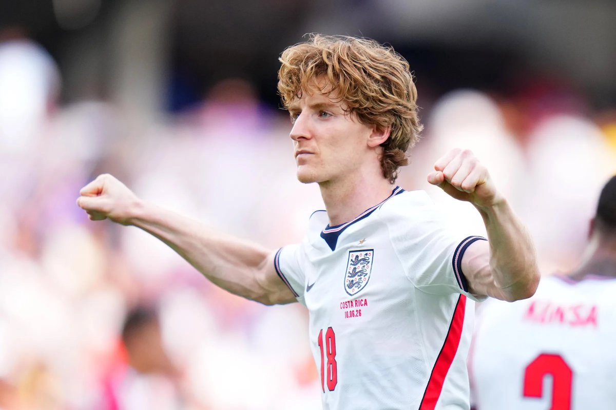 BarcaUniversal's tweet photo. 🚨🚨 15 minutes after coming on, Anthony Gordon assists Harry Kane with a great cross!

England have tied the match vs Congo! 🏴󠁧󠁢󠁥󠁮󠁧󠁿 https://t.co/x3vwXcb5bb